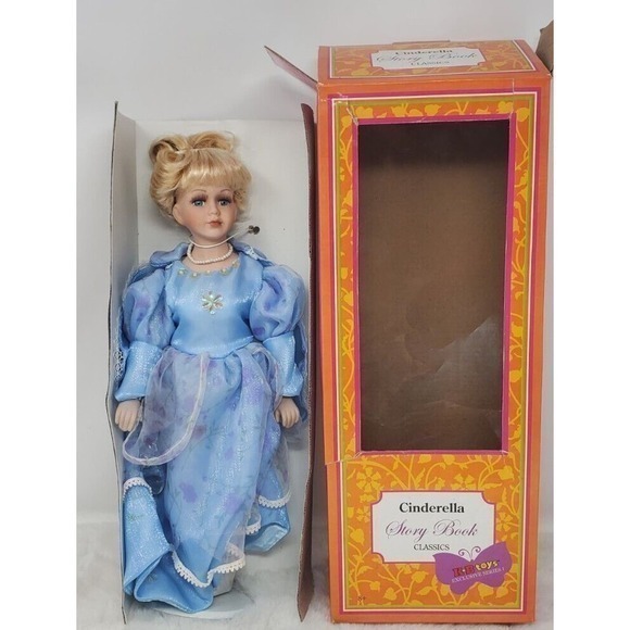 Disney Cinderella Story Book Classics Doll KB Toys Vintage NIB RARE - Picture 2 of 6